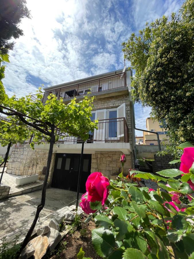 Apartment Tulip بريمونتيرا المظهر الخارجي الصورة